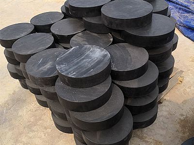 长宁县板式橡胶支座由若干层橡胶片与薄钢板经加压硫化